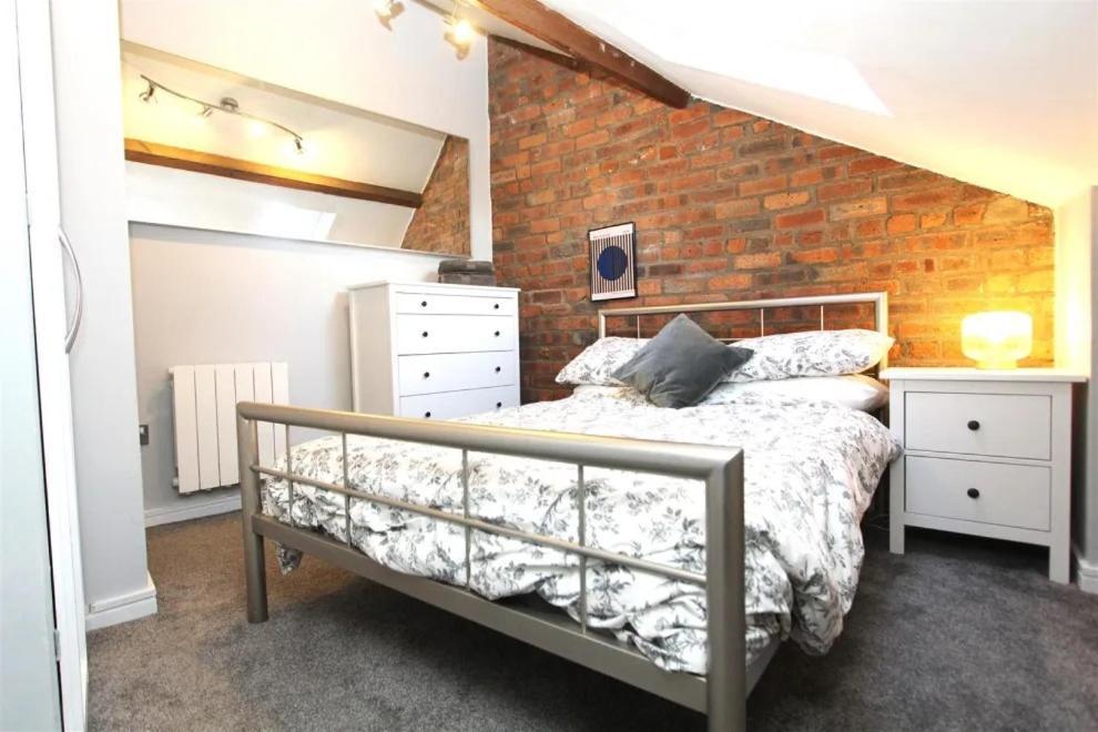 Large New-York Style Penthouse Apartment In Leeds City Centre With Contactless Check In מראה חיצוני תמונה